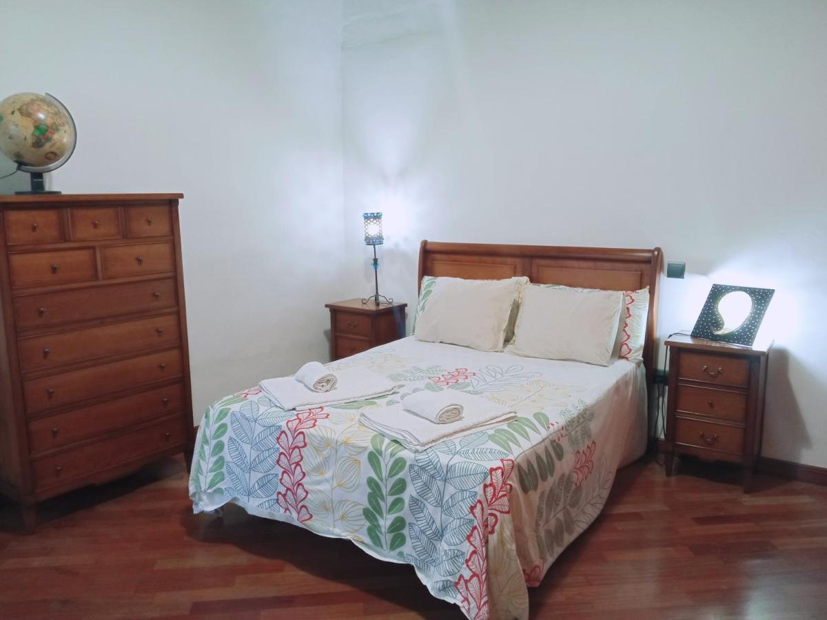 Apartamento La Almena 1 Junto A Plaza Mayor,2 Habitaciones, Parking Gratuito Caces Dış mekan fotoğraf