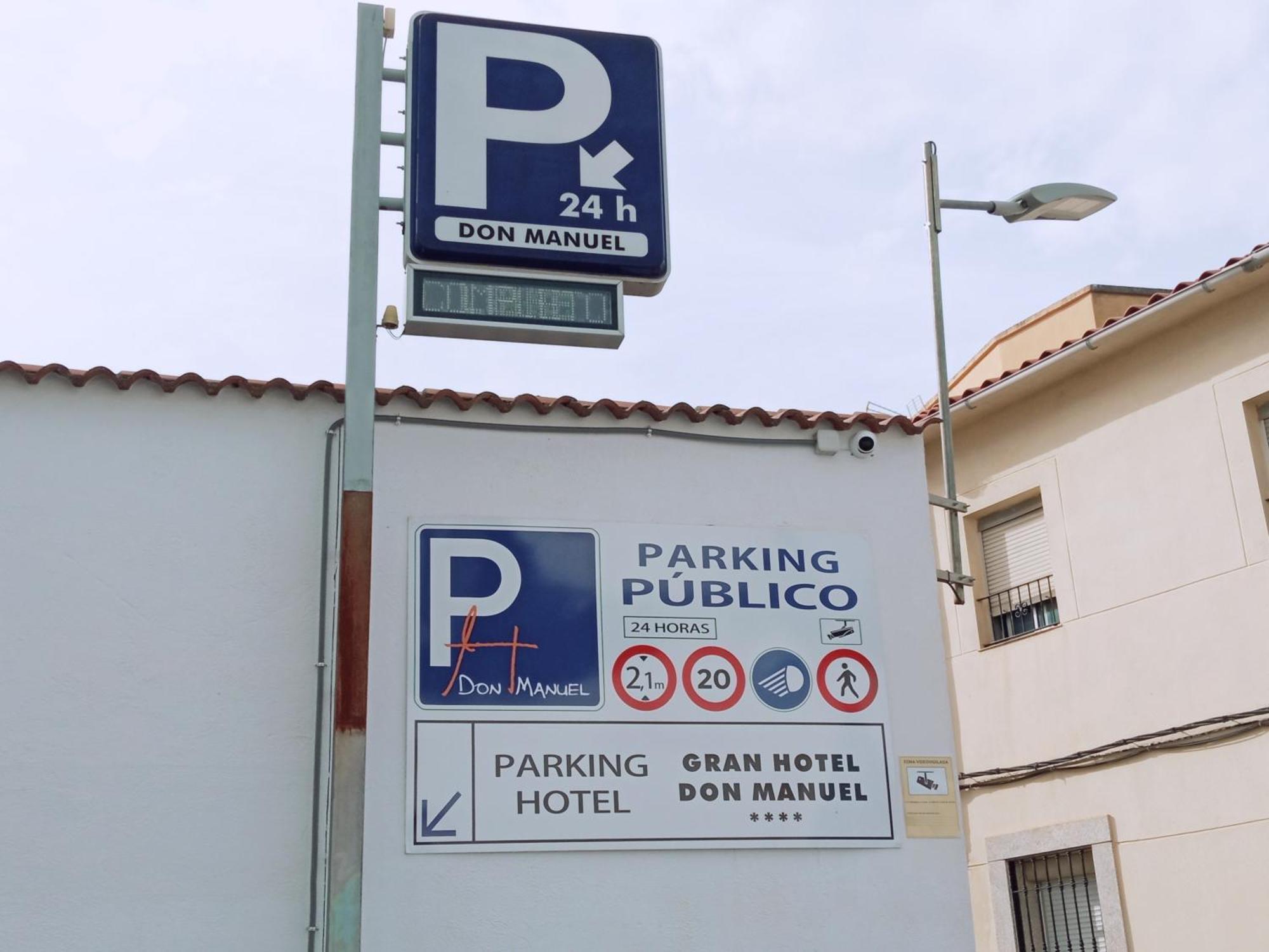 Apartamento La Almena 1 Junto A Plaza Mayor,2 Habitaciones, Parking Gratuito Caces Dış mekan fotoğraf